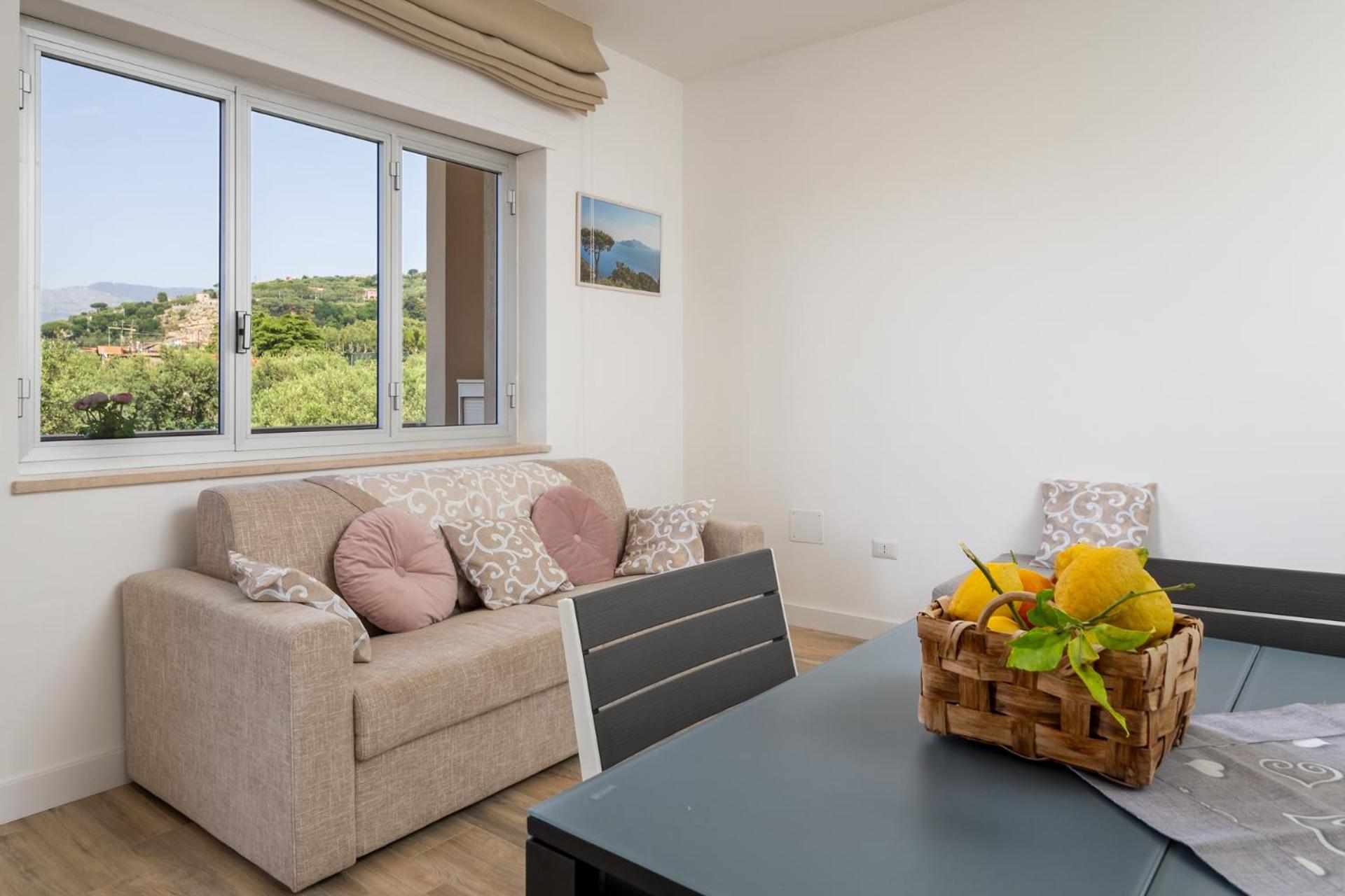 Nonno Angelo - 4 Bedrooms With Free Parking & Seaview Balcony Σορέντο Εξωτερικό φωτογραφία
