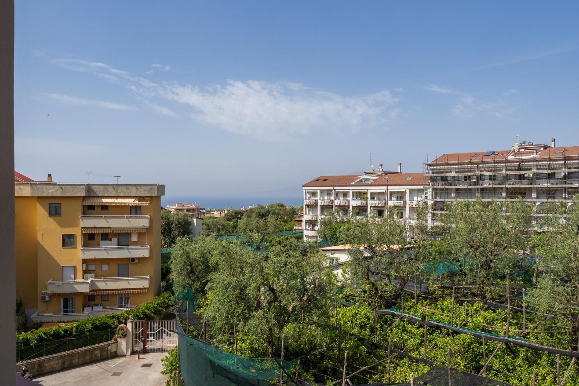 Nonno Angelo - 4 Bedrooms With Free Parking & Seaview Balcony Σορέντο Εξωτερικό φωτογραφία