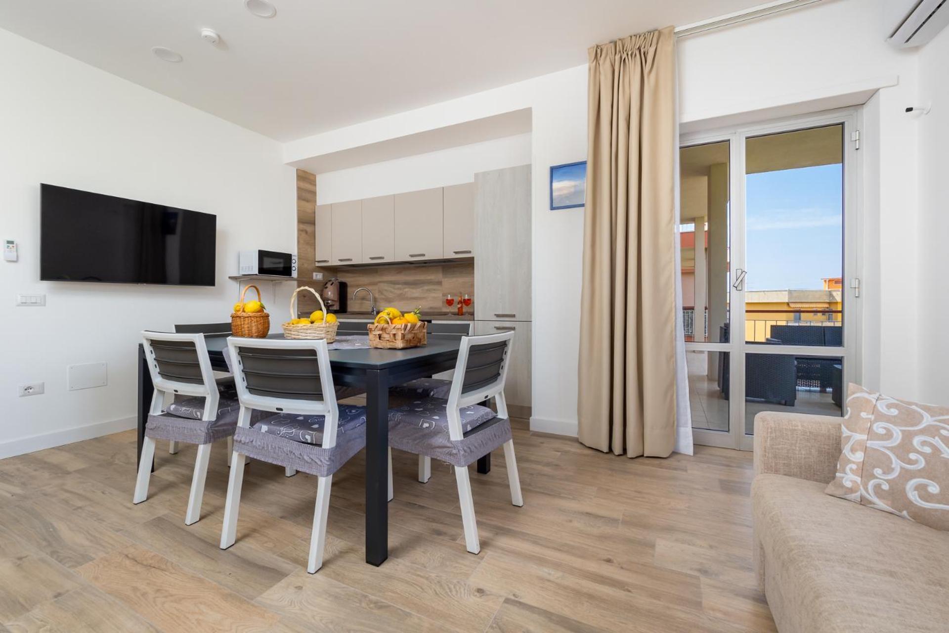Nonno Angelo - 4 Bedrooms With Free Parking & Seaview Balcony Σορέντο Εξωτερικό φωτογραφία